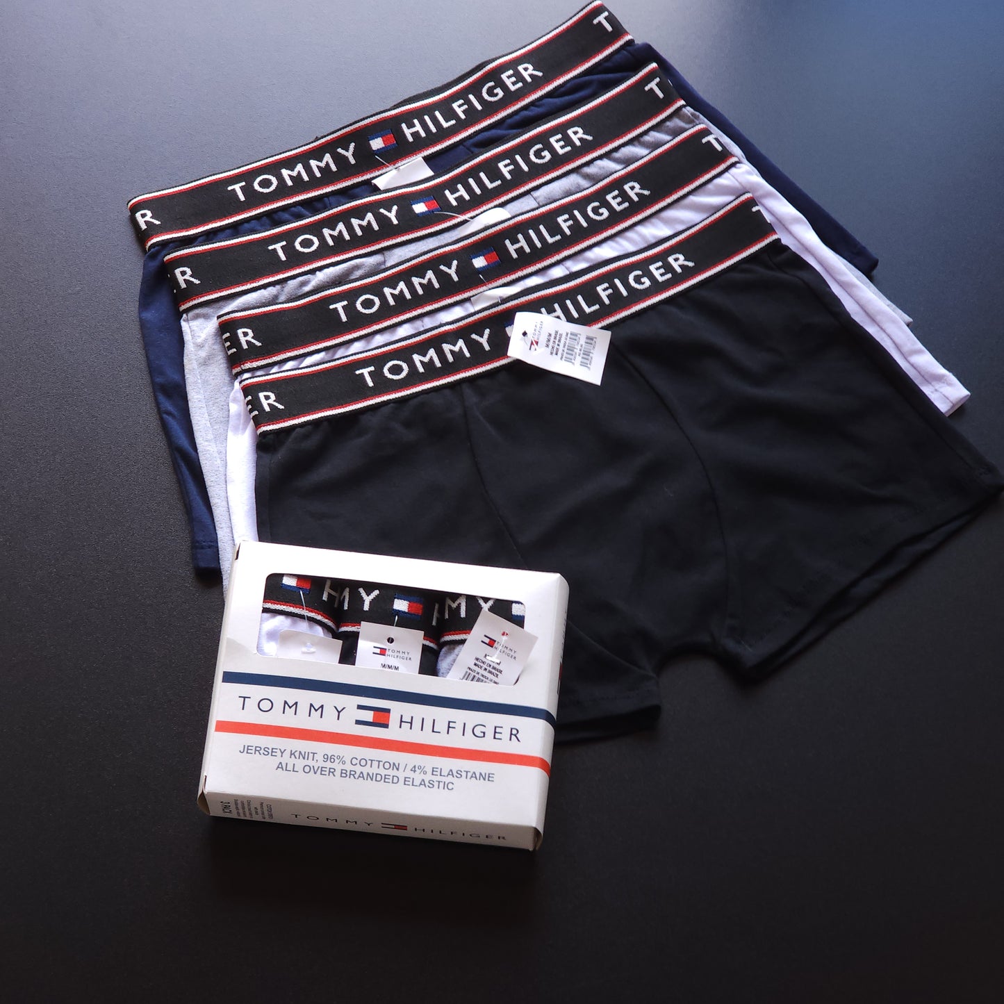 1 GRADE (12 CUECAS) PREMIUM 3 CORES - (4 CAIXINHAS GRÁTIS)