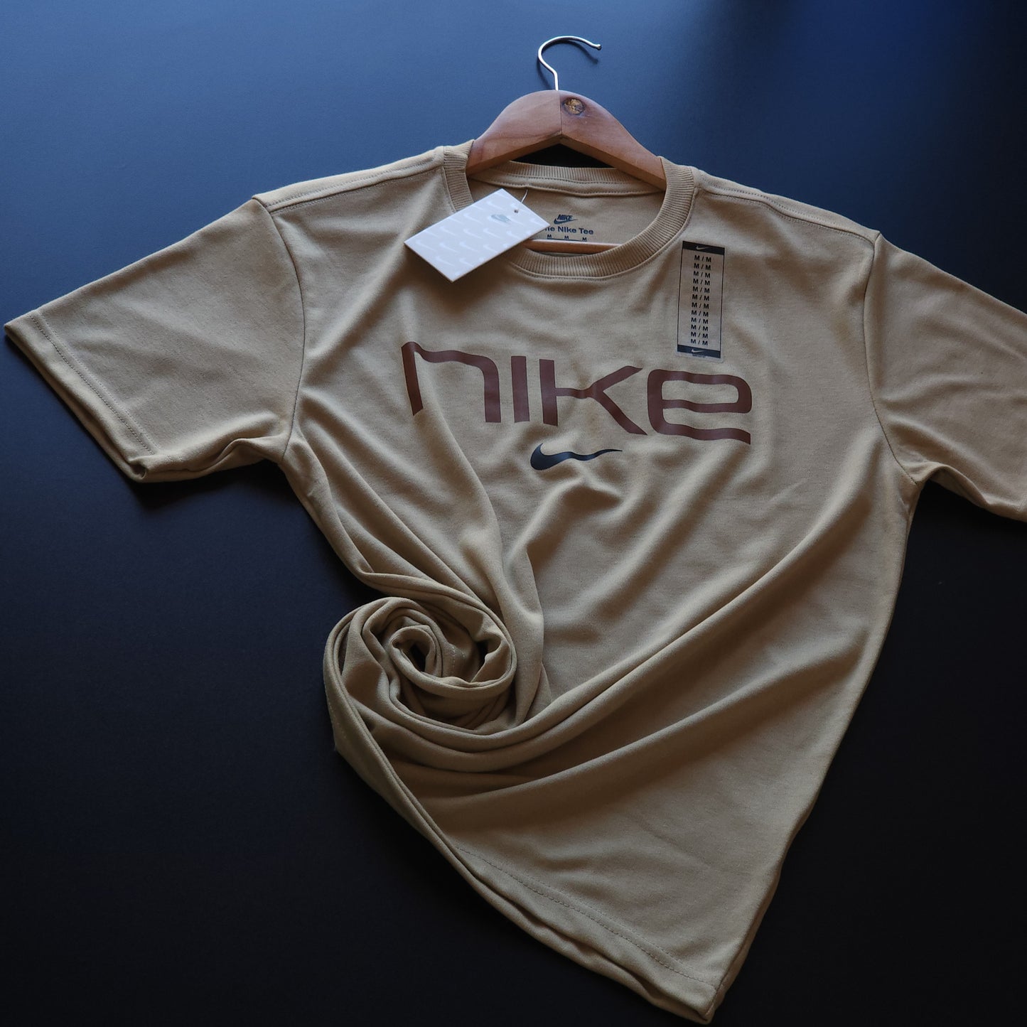 Camiseta Malha Suedine Gold - 220 de gramatura