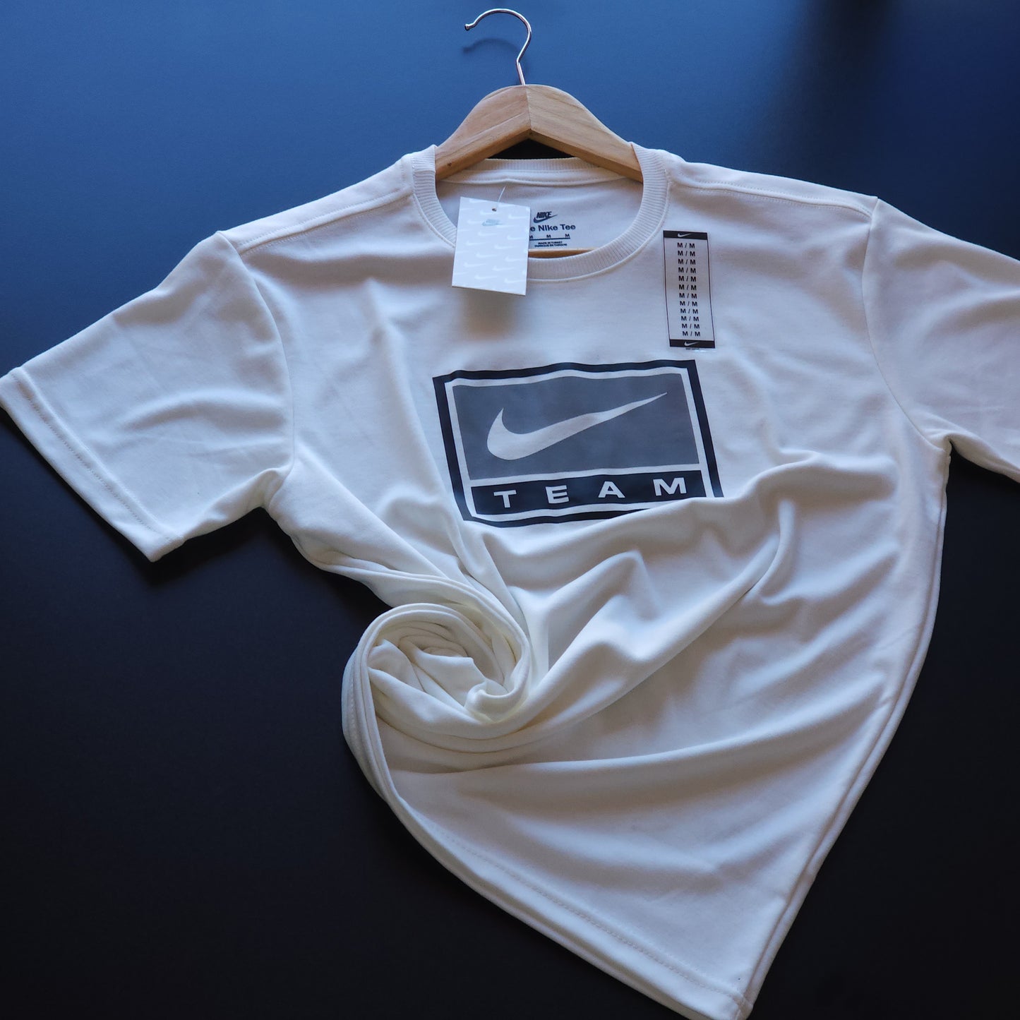 Camiseta Malha Suedine Gold - 220 de gramatura