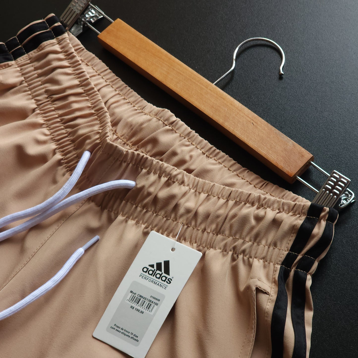 Short Elastano Bege