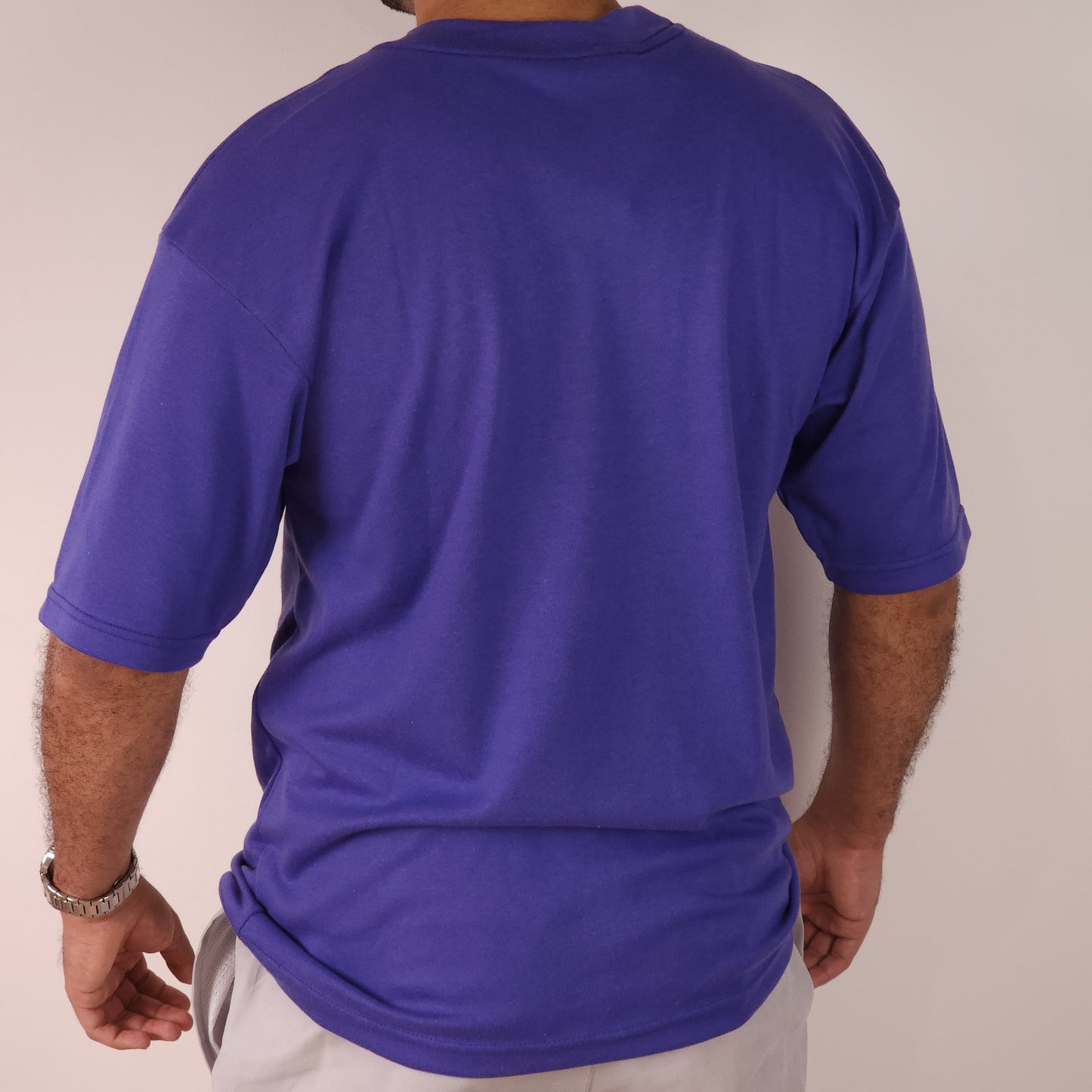 Camiseta Oversized Malha Suedine Gold - 220 de gramatura