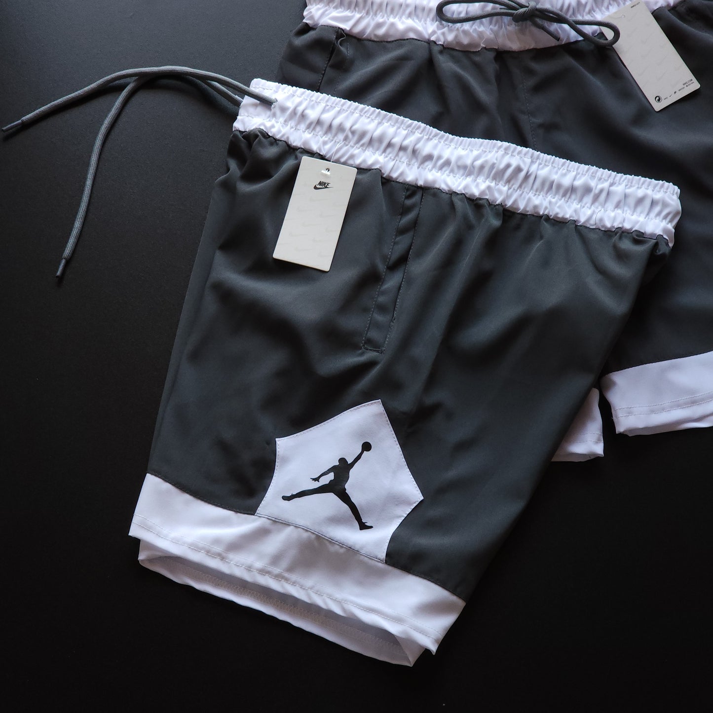 Short Elastano Cinza Chumbo
