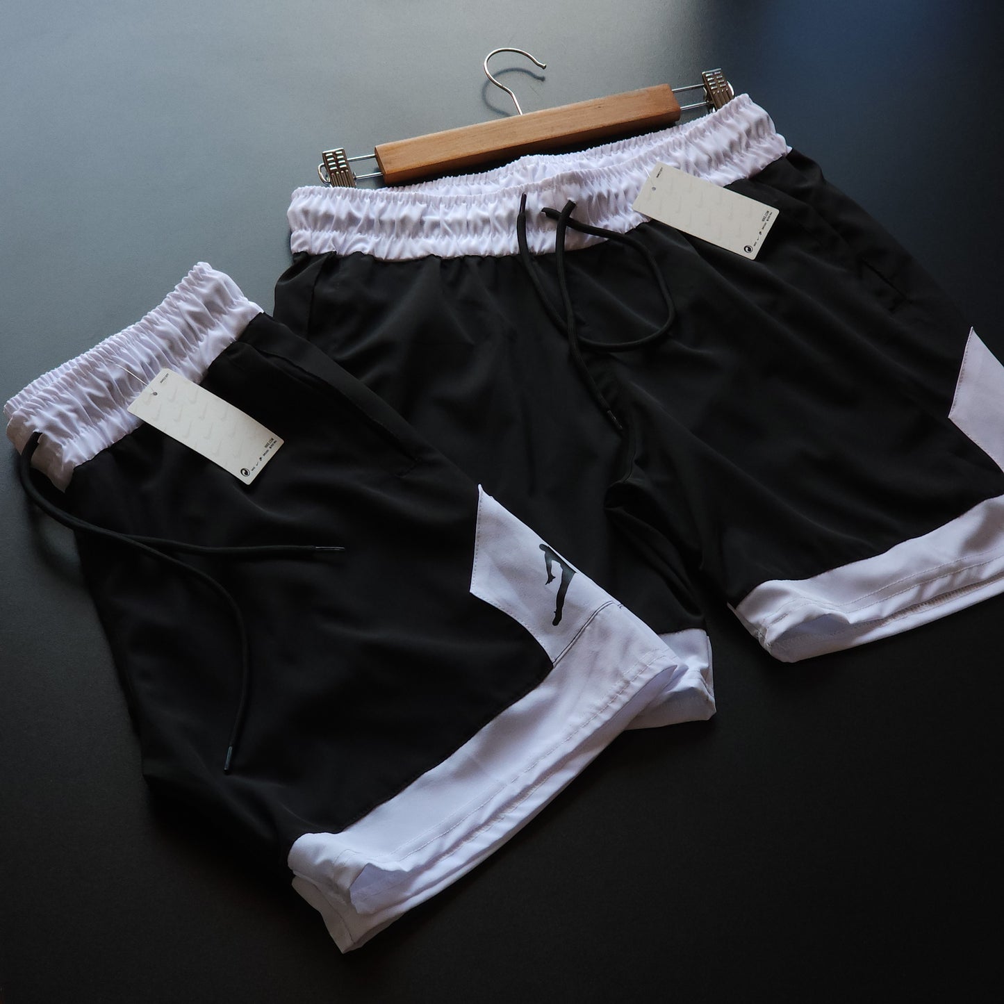 Short Elastano Preto