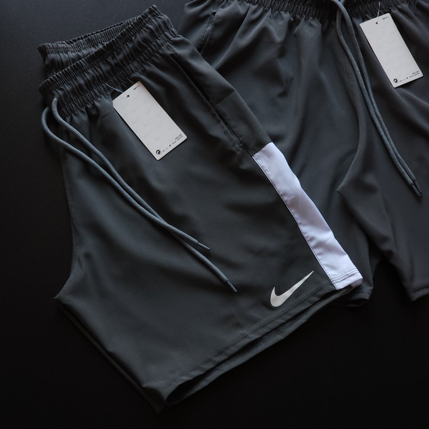 Short Elastano Cinza Chumbo