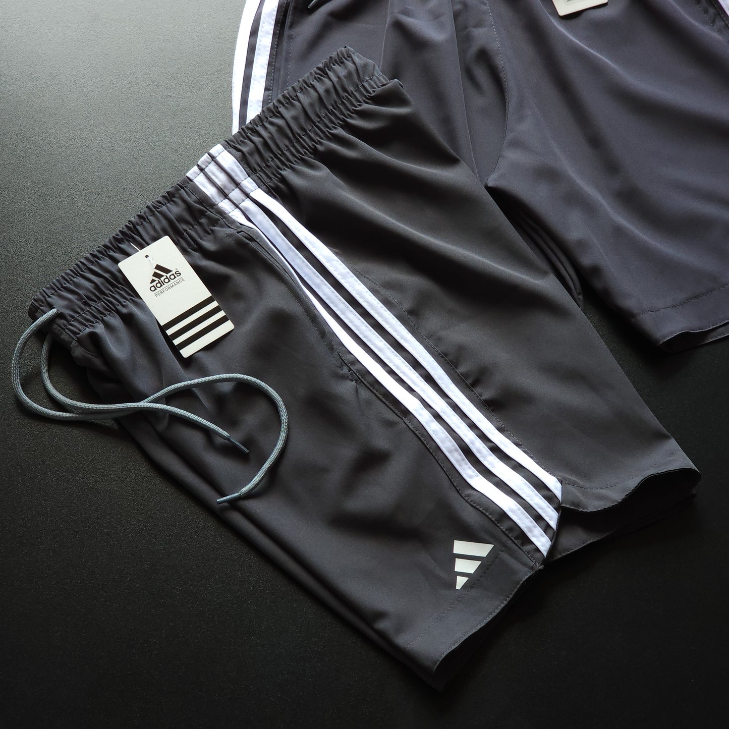 Short Elastano Cinza Chumbo