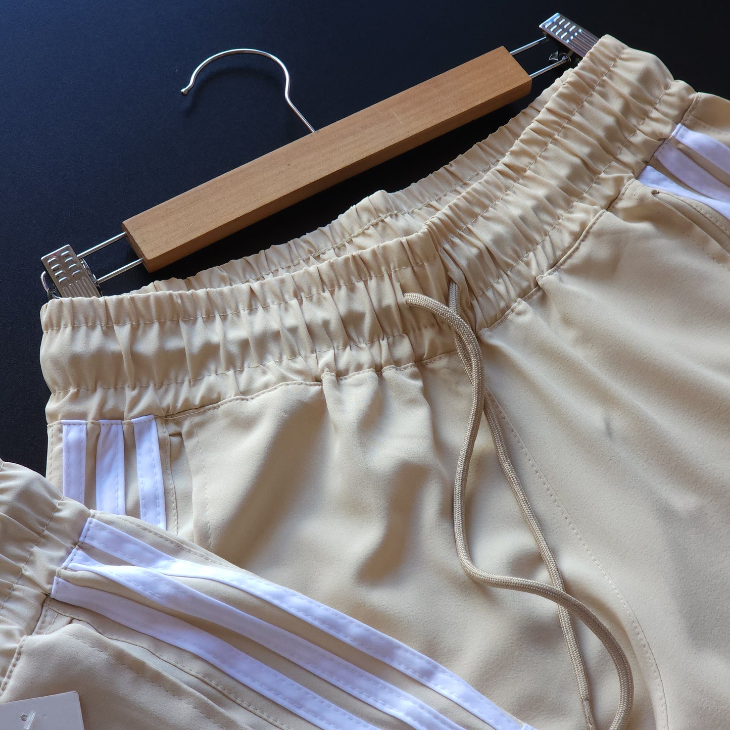 Short Elastano - Bege