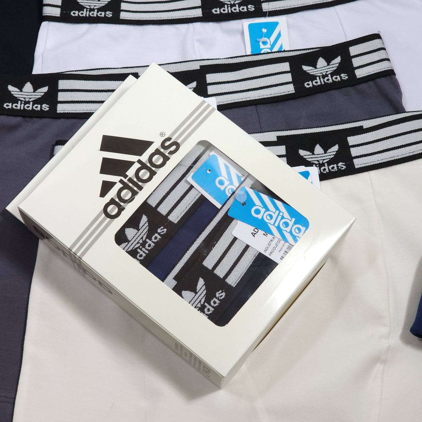 1 GRADE (12 CUECAS) LUXO 3 CORES - (4 CAIXINHAS GRÁTIS)