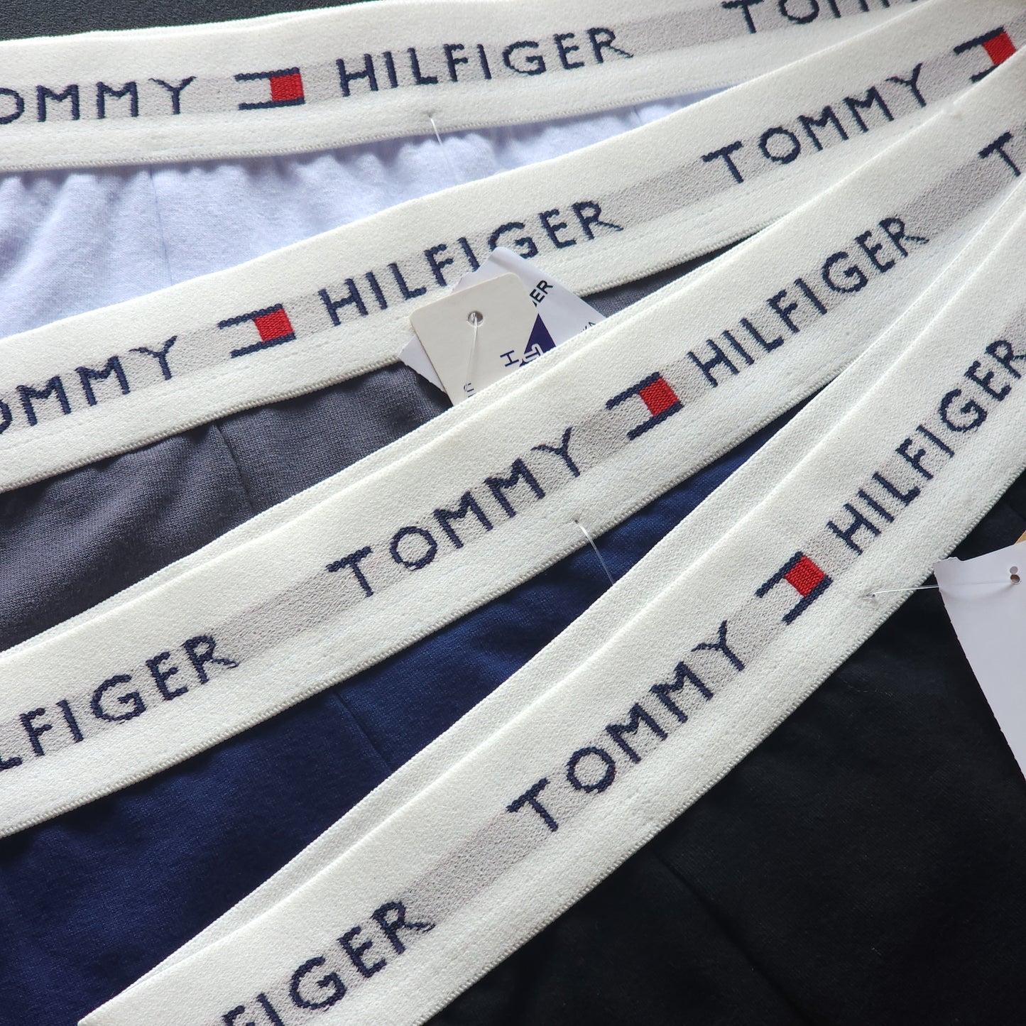 1 GRADE (12 CUECAS) LUXO 3 CORES - (4 CAIXINHAS GRÁTIS) Elástico 35MM