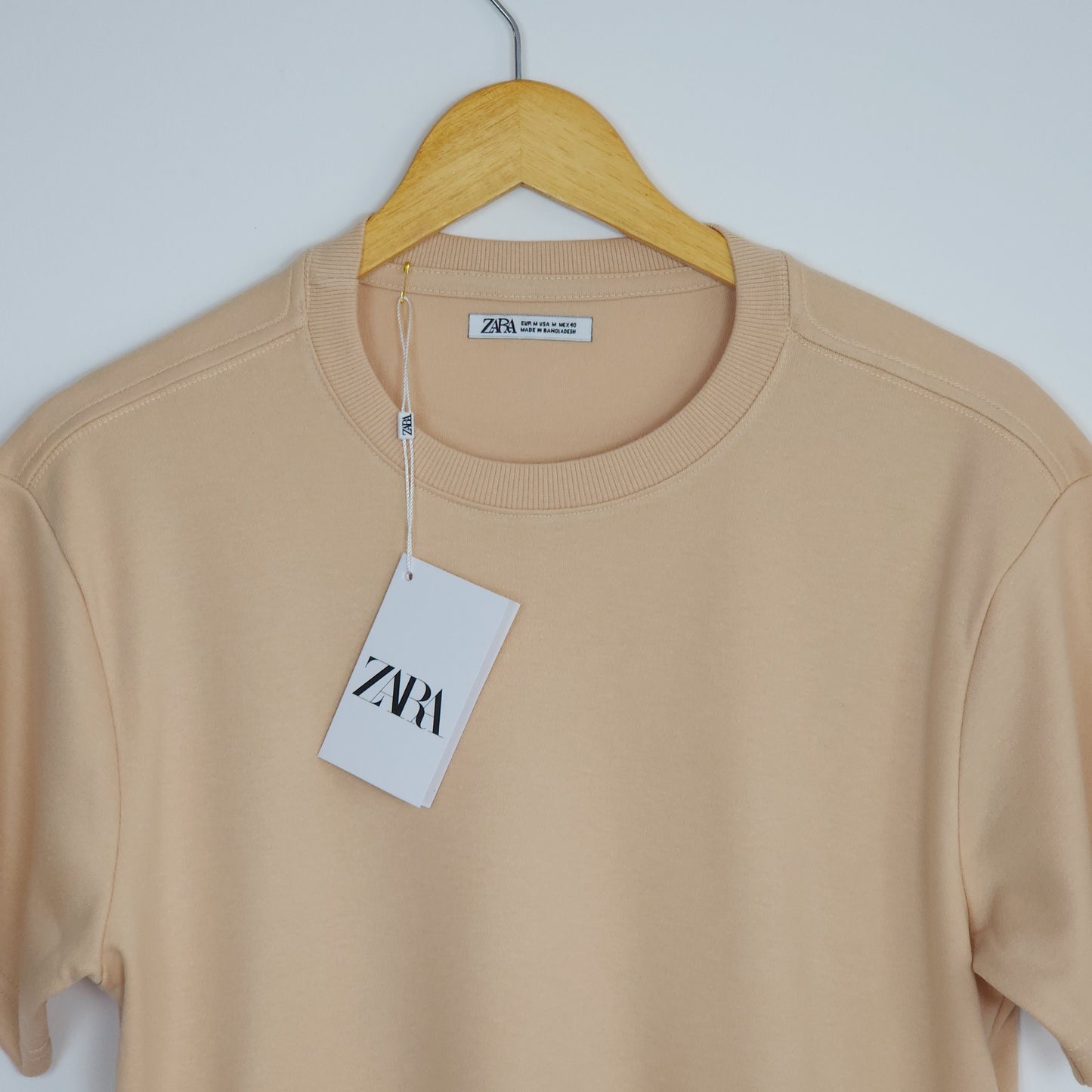 Camiseta Malha Suedine Gold - 220 de gramatura