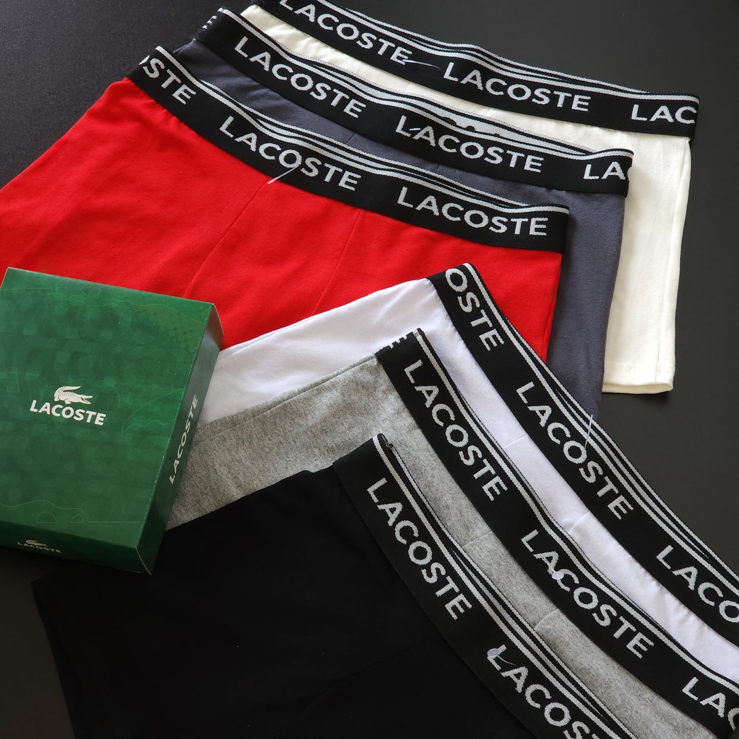 1 GRADE (12 CUECAS) PREMIUM 3 CORES - (4 CAIXINHAS GRÁTIS)