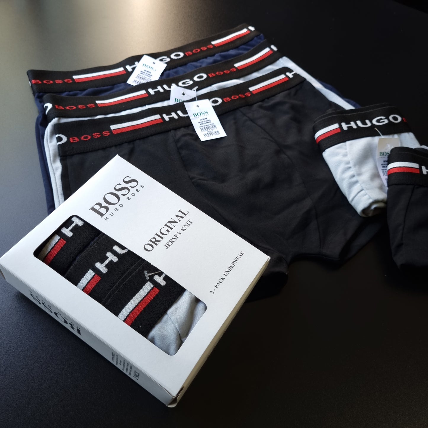 1 GRADE (12 CUECAS) PREMIUM 3 CORES - (4 CAIXINHAS GRÁTIS)