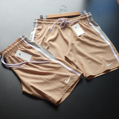 Short Elastano Bege