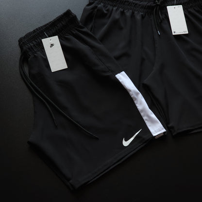 Short Elastano Preto