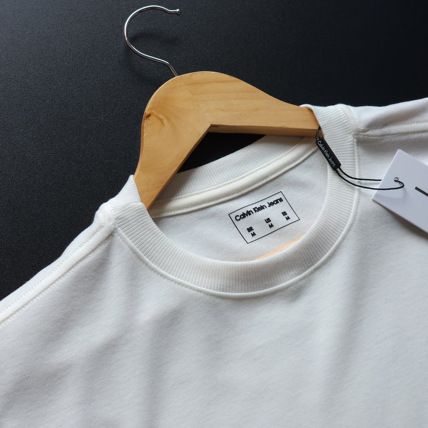 Camiseta Malha Suedine Gold - 220 de gramatura