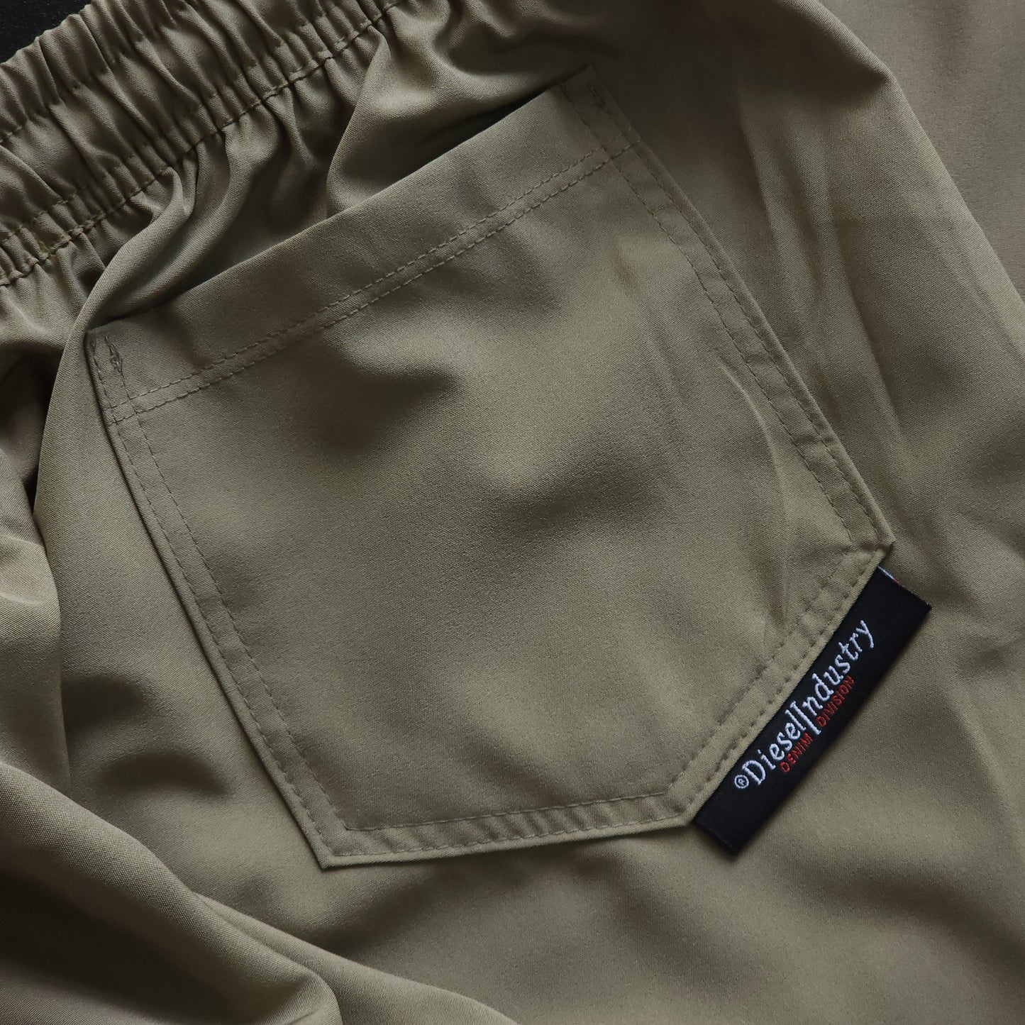 SHORT MAURICINHO LINHA LUXO - VERDE OLIVA