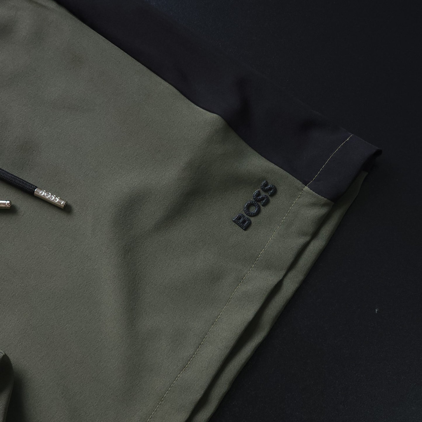 SHORT MAURICINHO LINHA LUXO - VERDE MILITAR