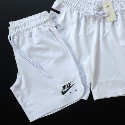 Short Elastano Zíper Lateral Branco