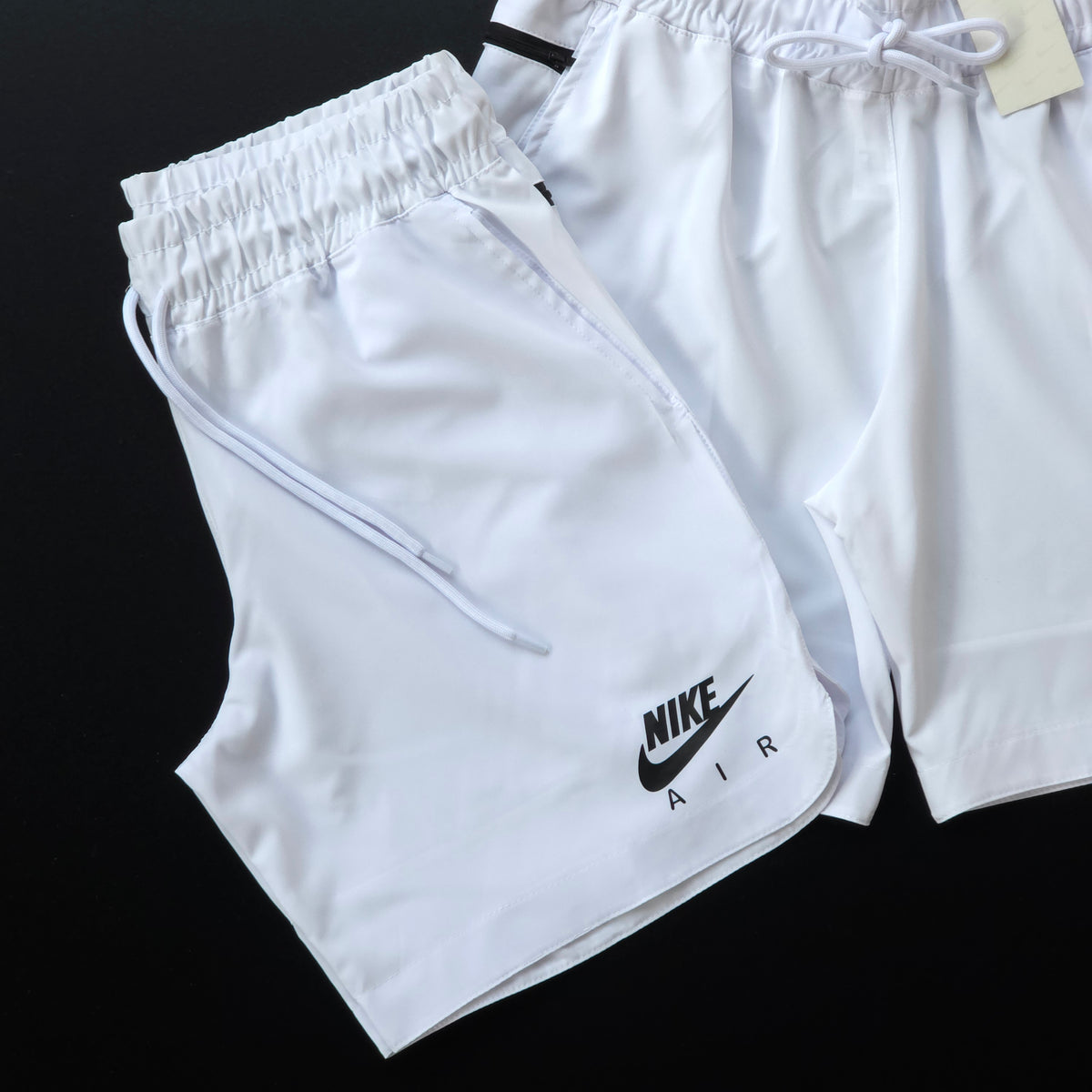 Short Elastano Zíper Lateral Branco