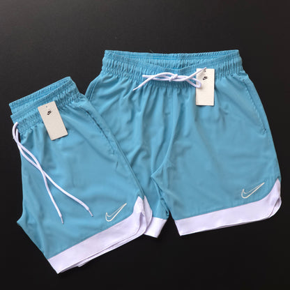 Short Elastano  - Azul Bebê