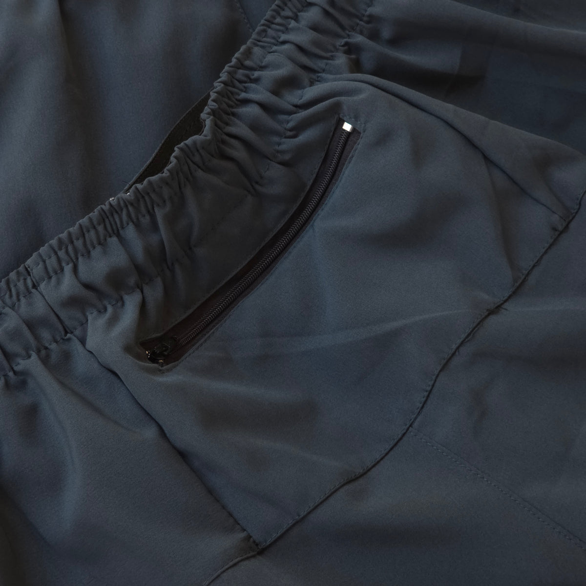 Short Elastano (Bolso Traseiro Central Com Zíper) - Verde – SE335