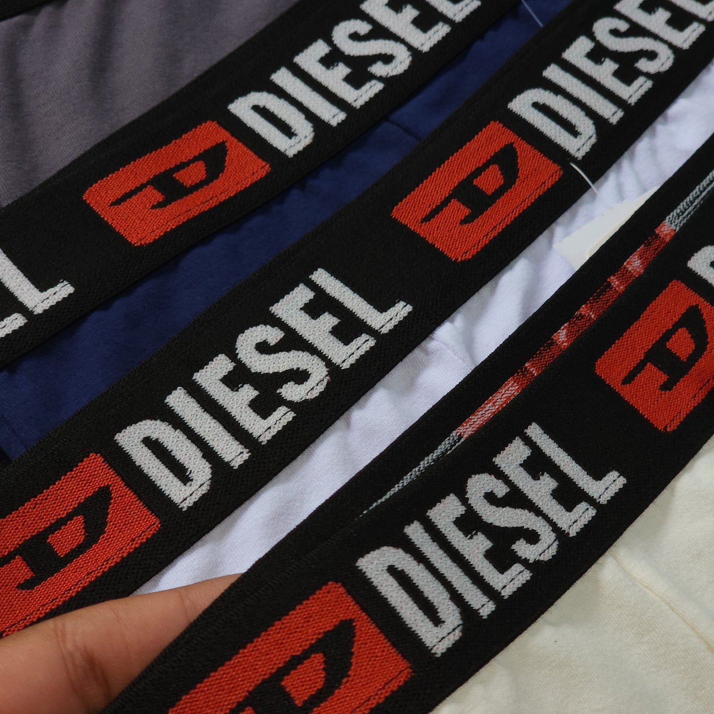 1 GRADE (12 CUECAS) LUXO 3 CORES - (4 CAIXINHAS GRÁTIS)