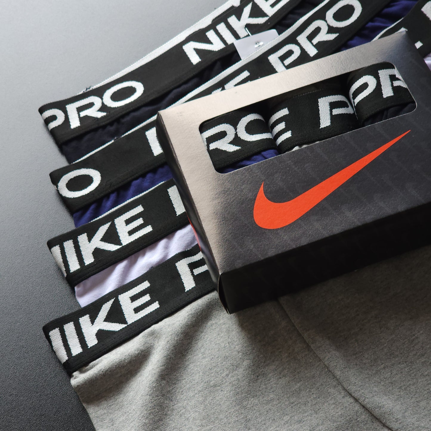 1 GRADE (12 CUECAS) PREMIUM COR ÚNICA PRETO - (4 CAIXINHAS GRÁTIS)