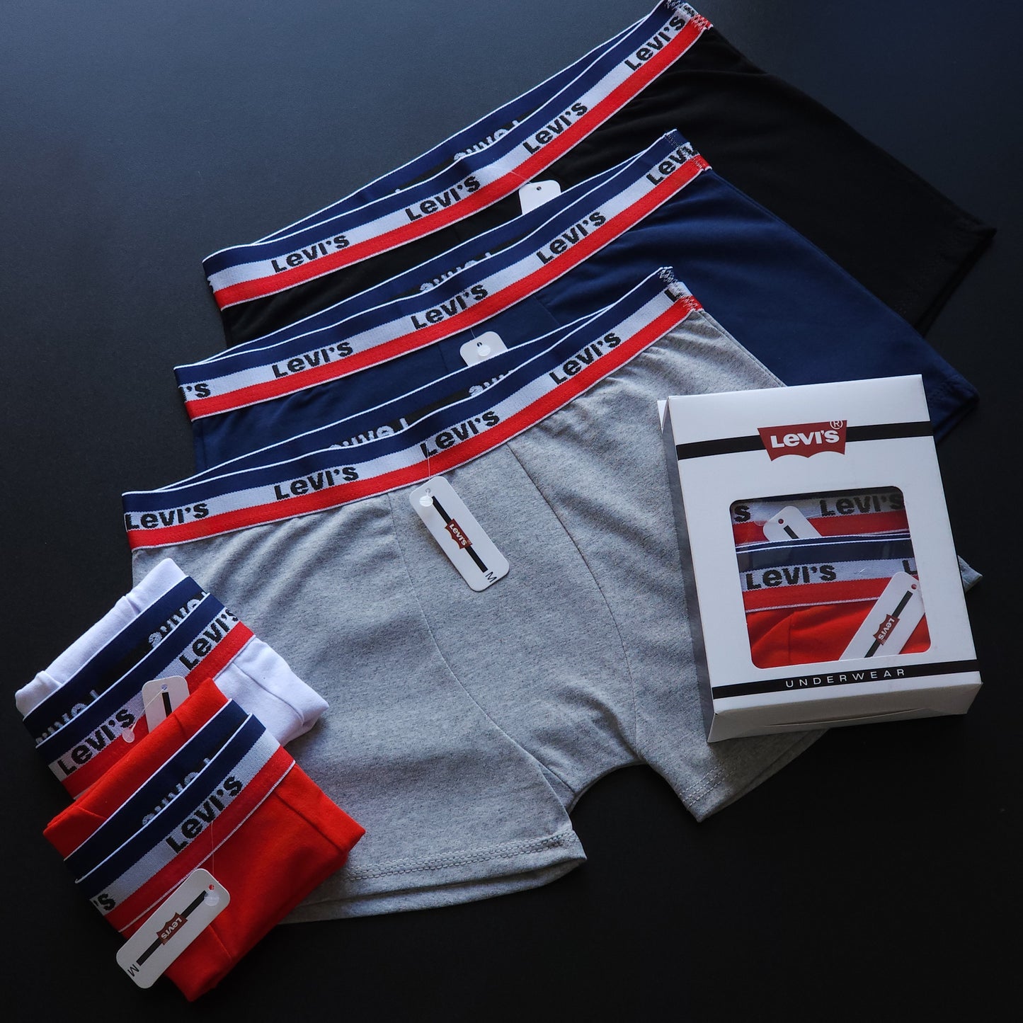 12 CUECAS LUXO ( 1 grade ) COM 3 CORES - ACOMPANHA 4 CAIXINHAS GRÁTIS