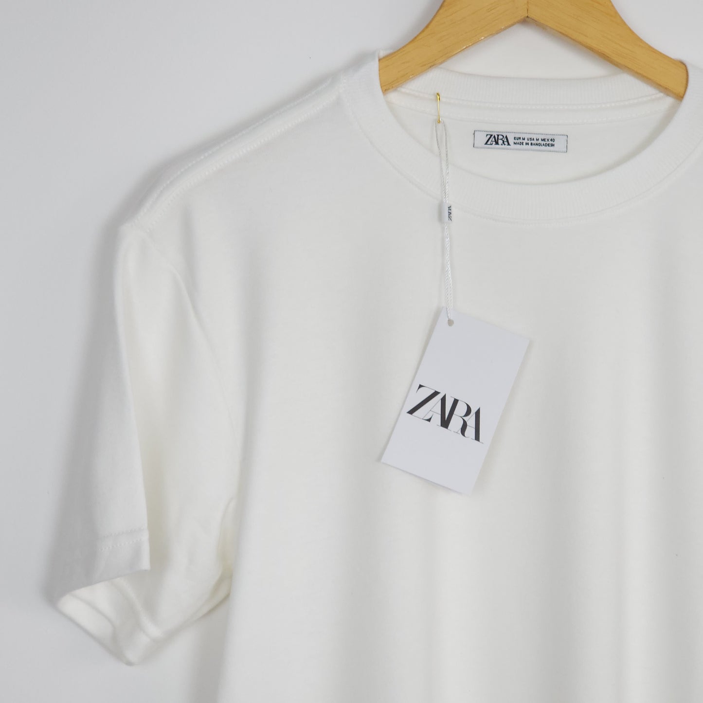 Camiseta Malha Suedine Gold - 220 de gramatura