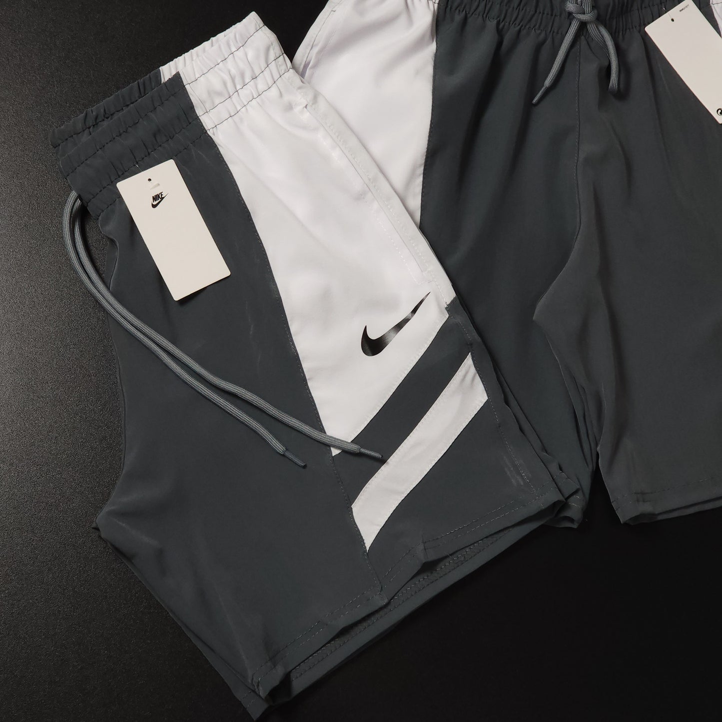 Short Elastano - Cinza Chumbo