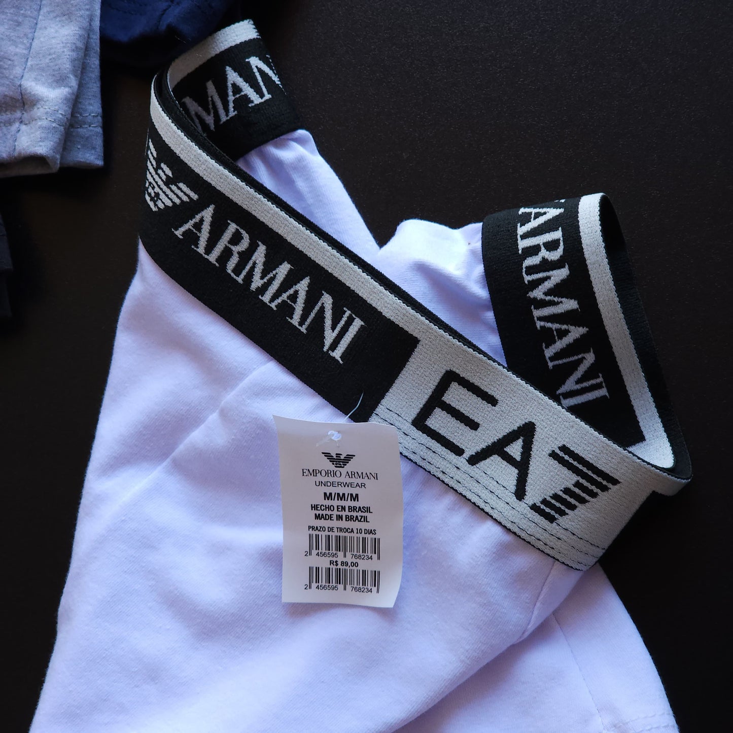 1 Grade LINHA PREMIUM (12 cuecas) com 3 cores + 4 caixinhas GRÁTIS