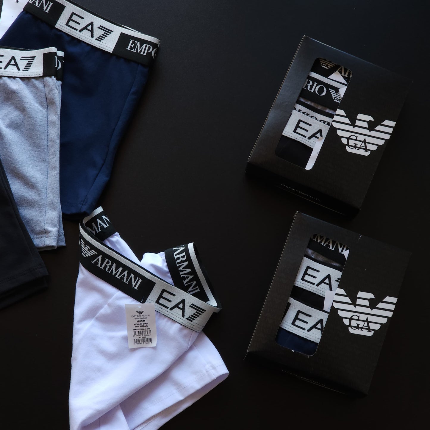 1 Grade LINHA PREMIUM (12 cuecas) com 3 cores + 4 caixinhas GRÁTIS