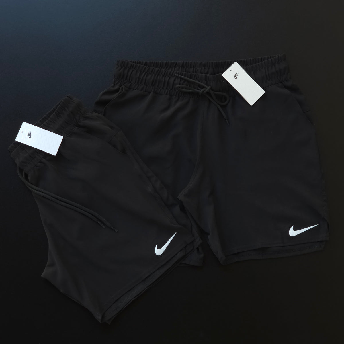 Short Elastano (Bolso Traseiro Com Zíper) - Preto