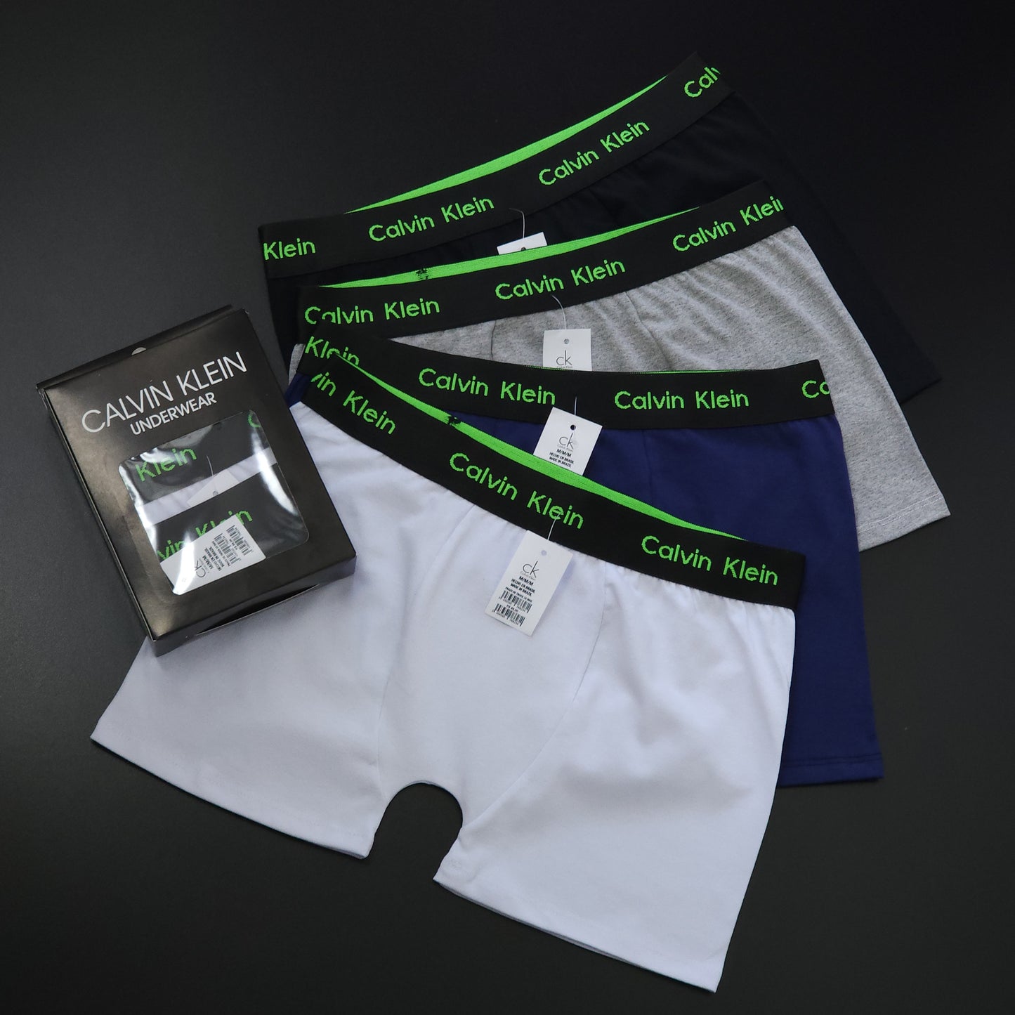 1 GRADE (12 CUECAS) PREMIUM 3 CORES - (4 CAIXINHAS GRÁTIS)
