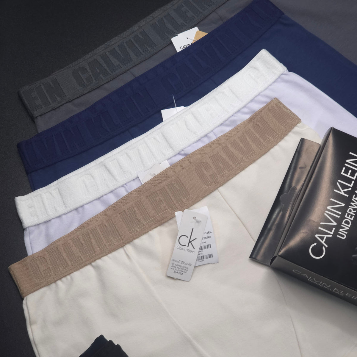 1 Grade com 12 Cuecas – Linha Luxo – 3 Cores – Acompanha 4 Caixinhas Grátis – LX195