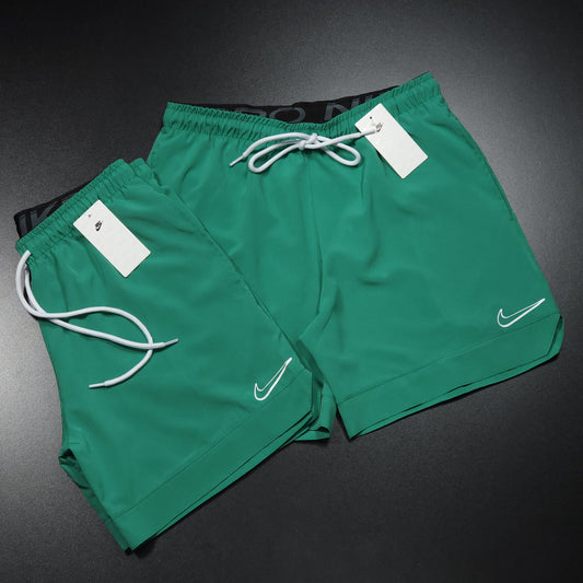 Short Elastano - Verde Turquesa