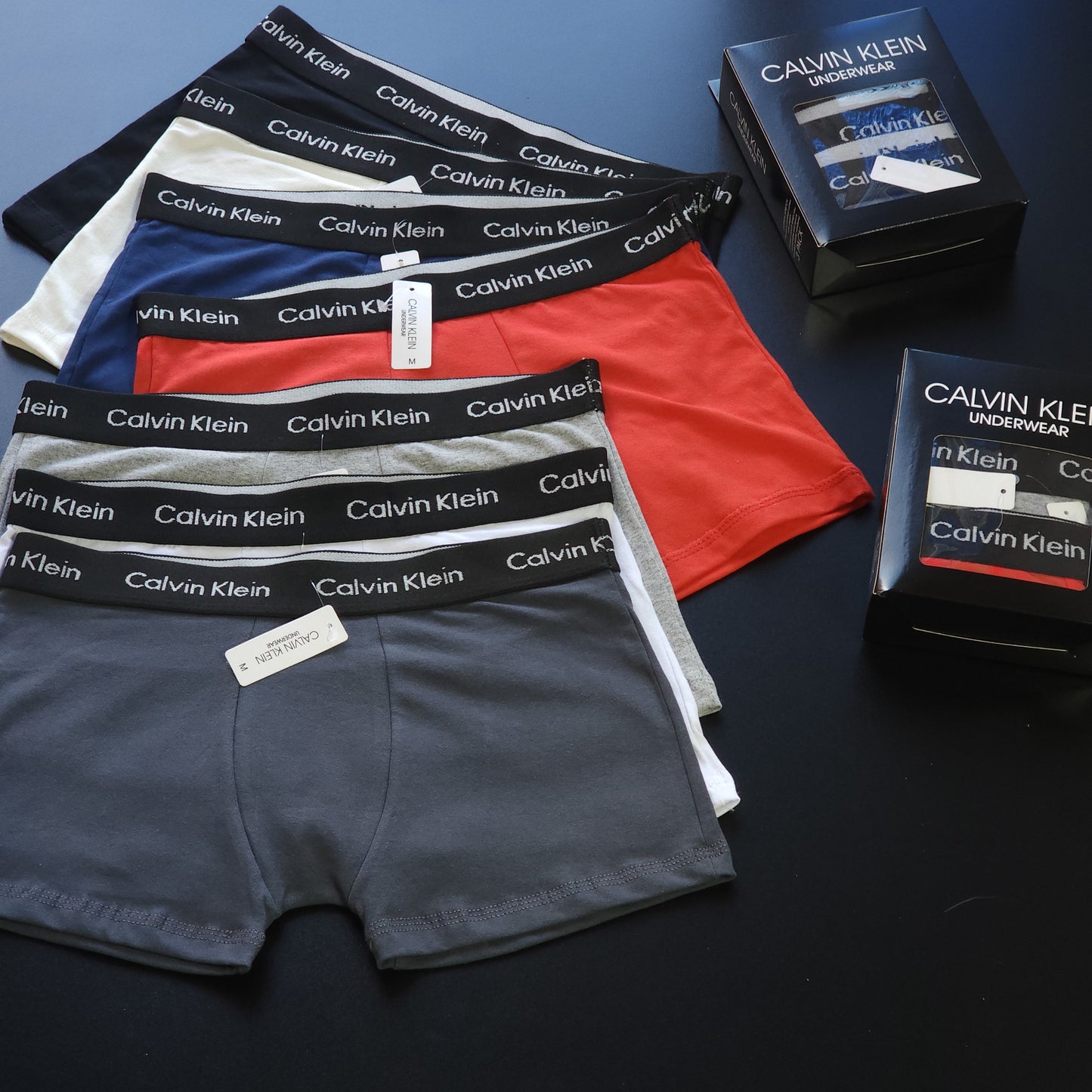 12 CUECAS LINHA LUXO (1 GRADE) 3 CORES - ACOMPANHA 4 CAIXINHAS GRÁTIS.