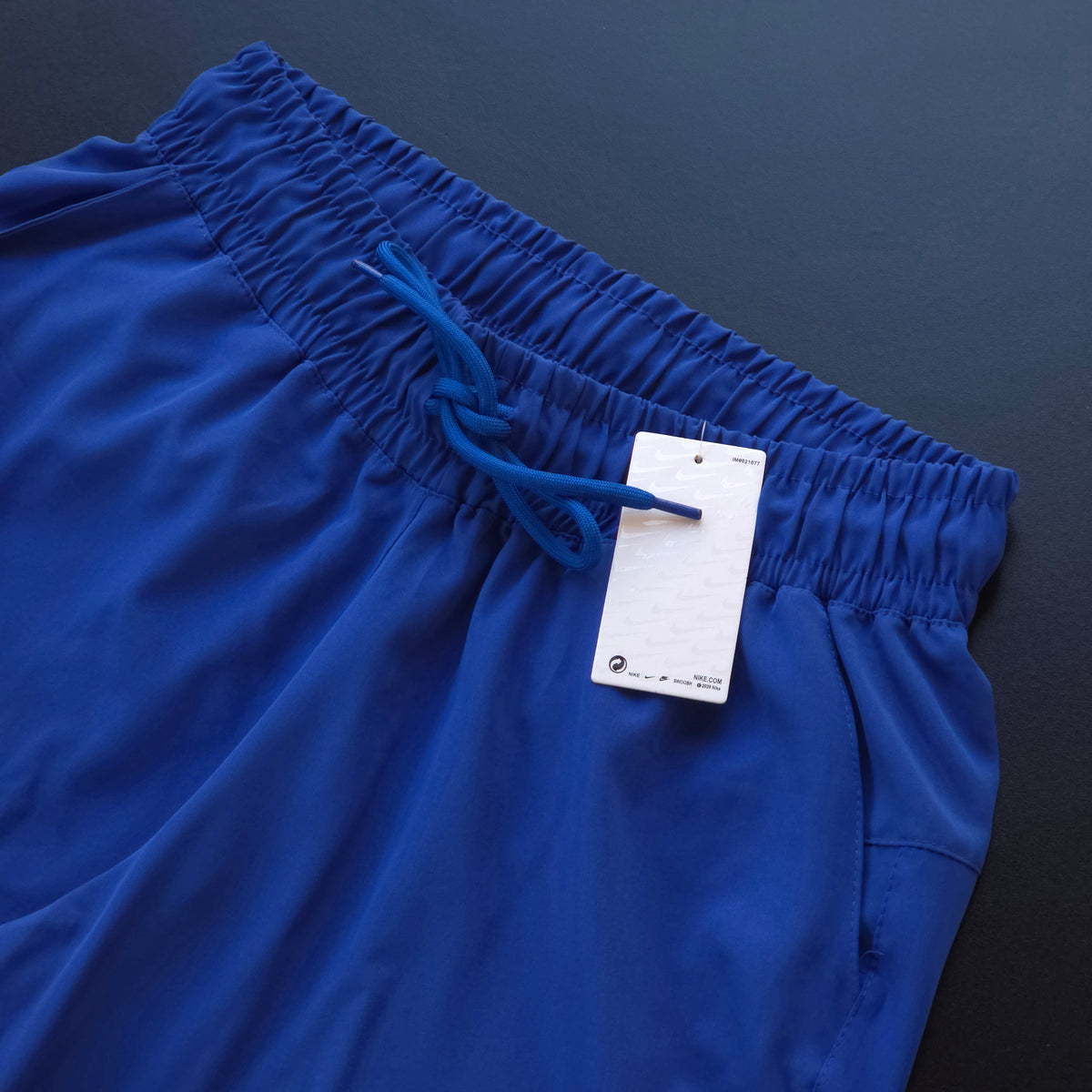 Short Elastano (Bolso Traseiro Com Zíper) - Azul Royal