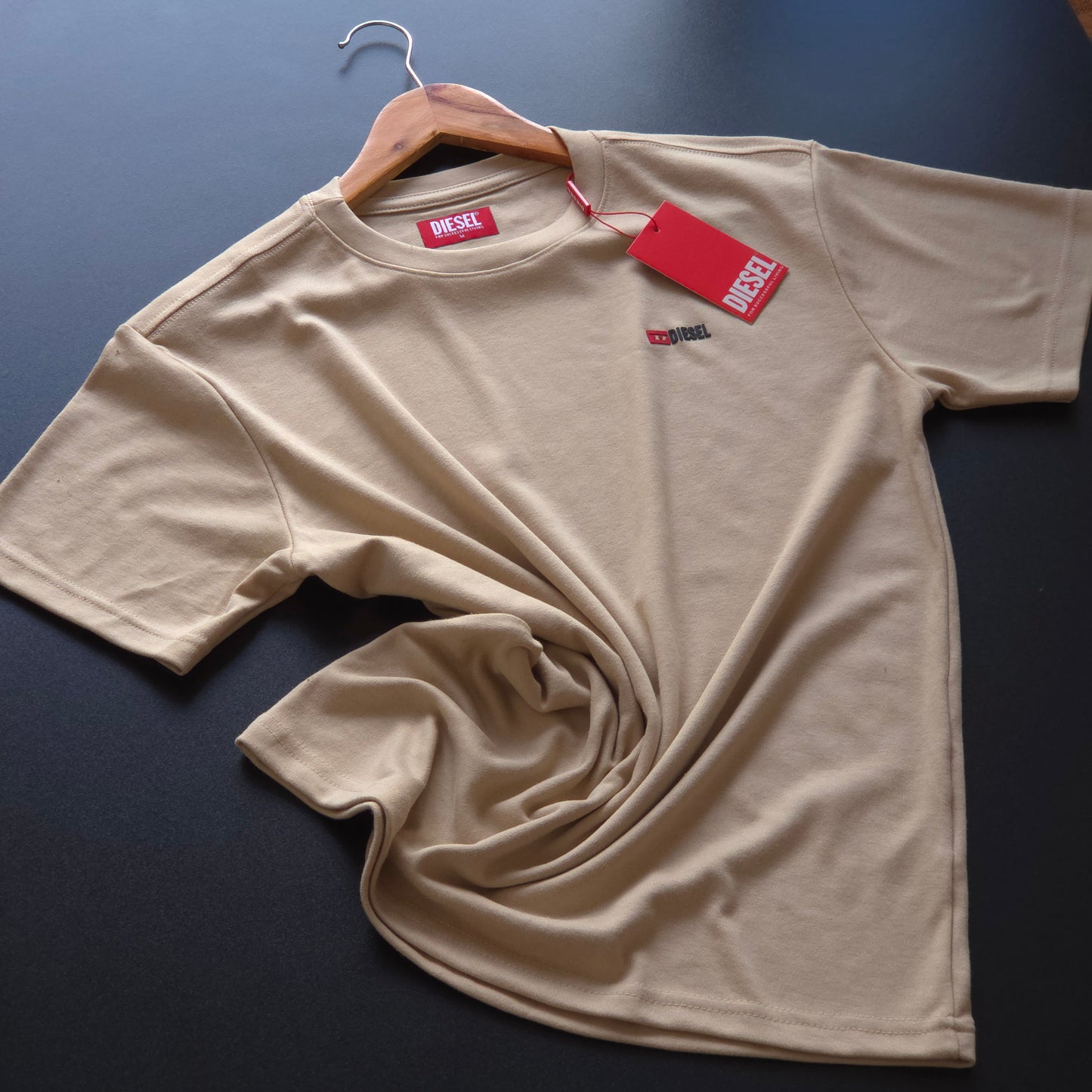 Camiseta Malha Suedine Gold - 220 de gramatura