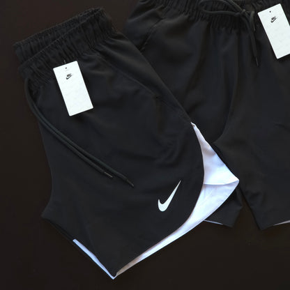 Short Elastano  - Preto