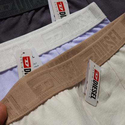 1 Grade com 12 cuecas Linha Luxo / 3 cores / Acompanha 4 caixinhas desmontadas grátis.