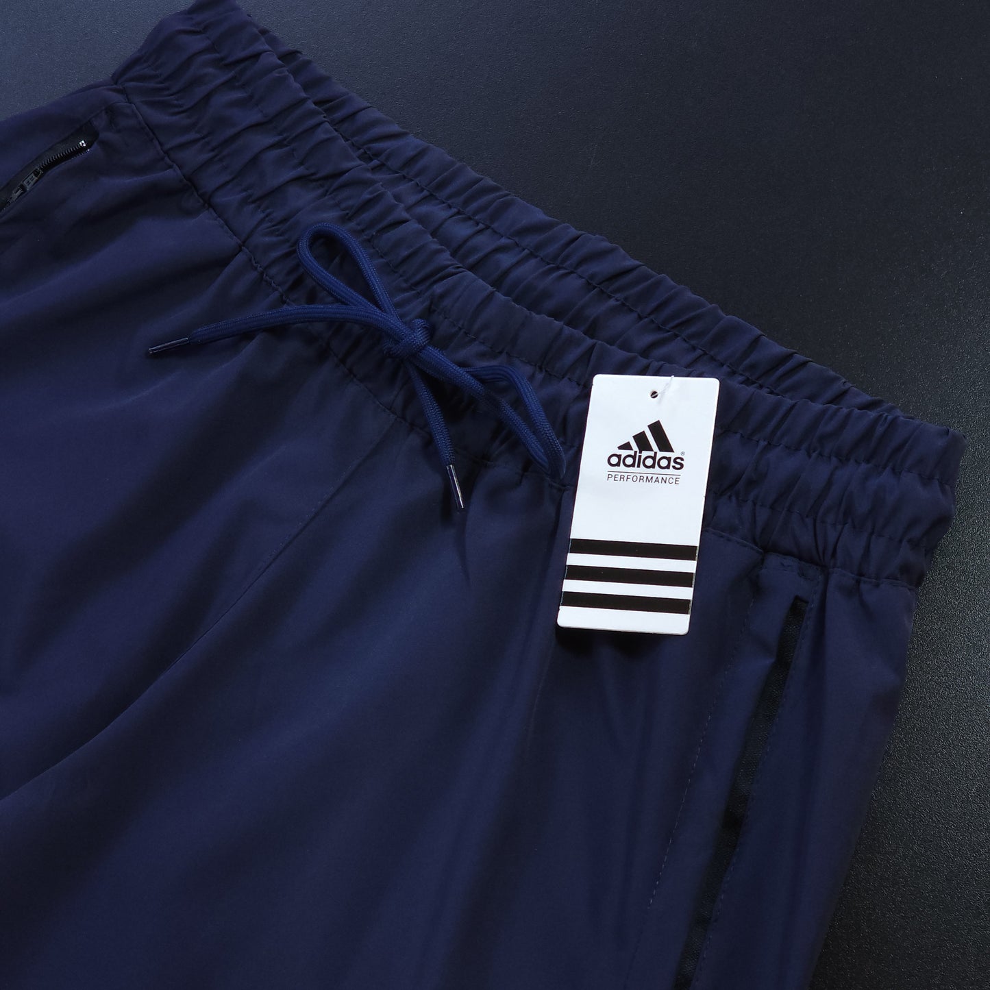 Short Elastano com Zíper - Marinho