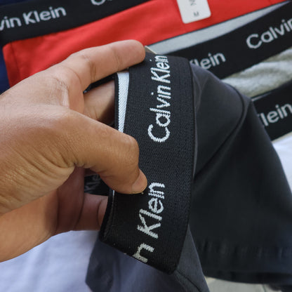 12 CUECAS LINHA LUXO (1 GRADE) 3 CORES - ACOMPANHA 4 CAIXINHAS GRÁTIS.