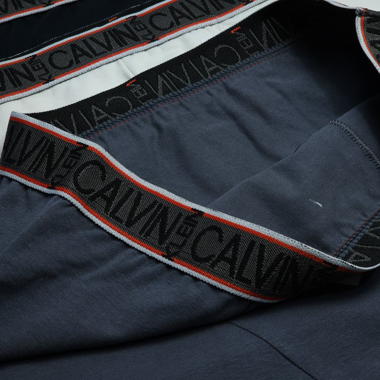 PREMIUM COM 3 CORES SORTIDAS - (4 CAIXINHAS GRÁTIS)