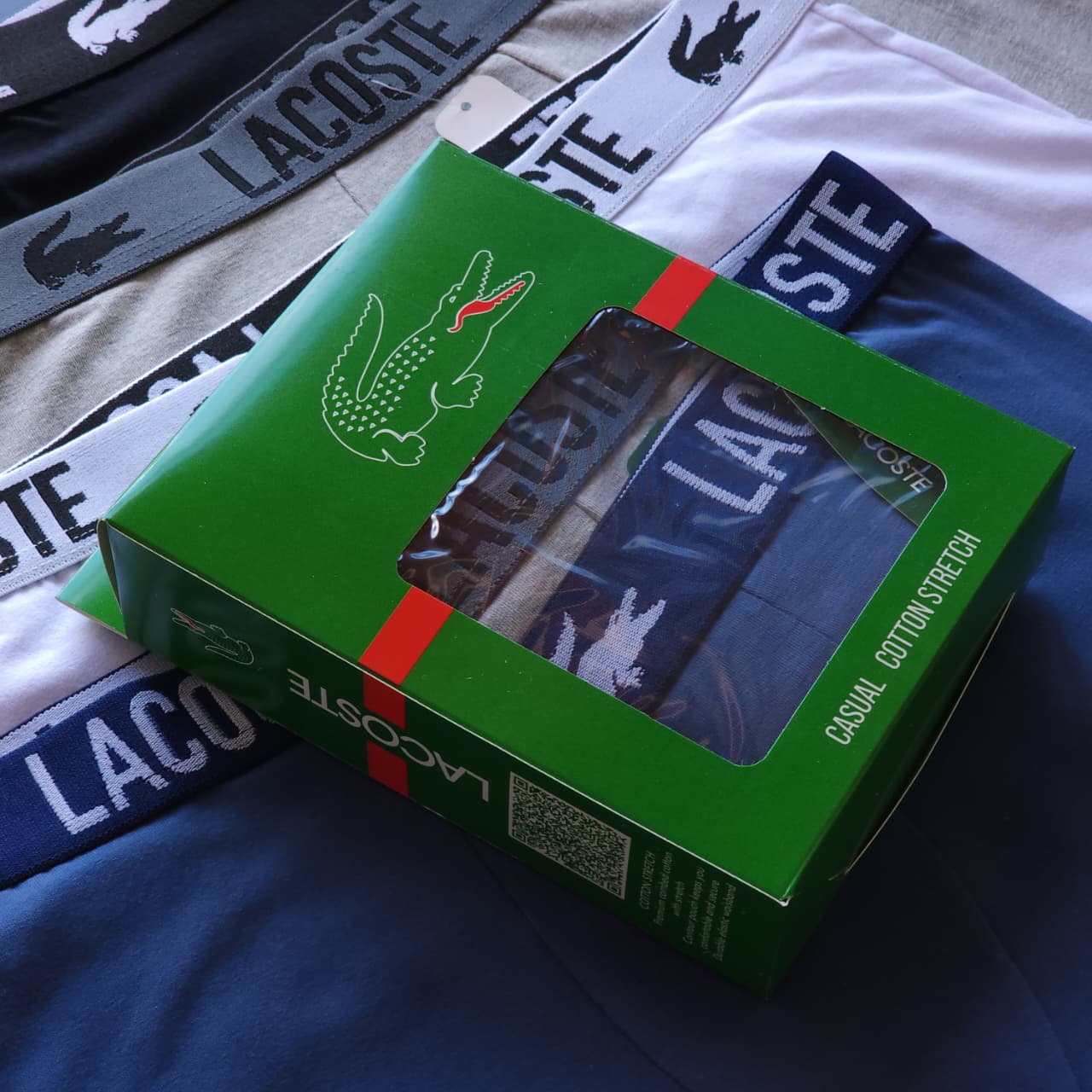 12 CUECAS LUXO ( 1 grade ) COM 3 CORES - ACOMPANHA 4 CAIXINHAS GRÁTIS