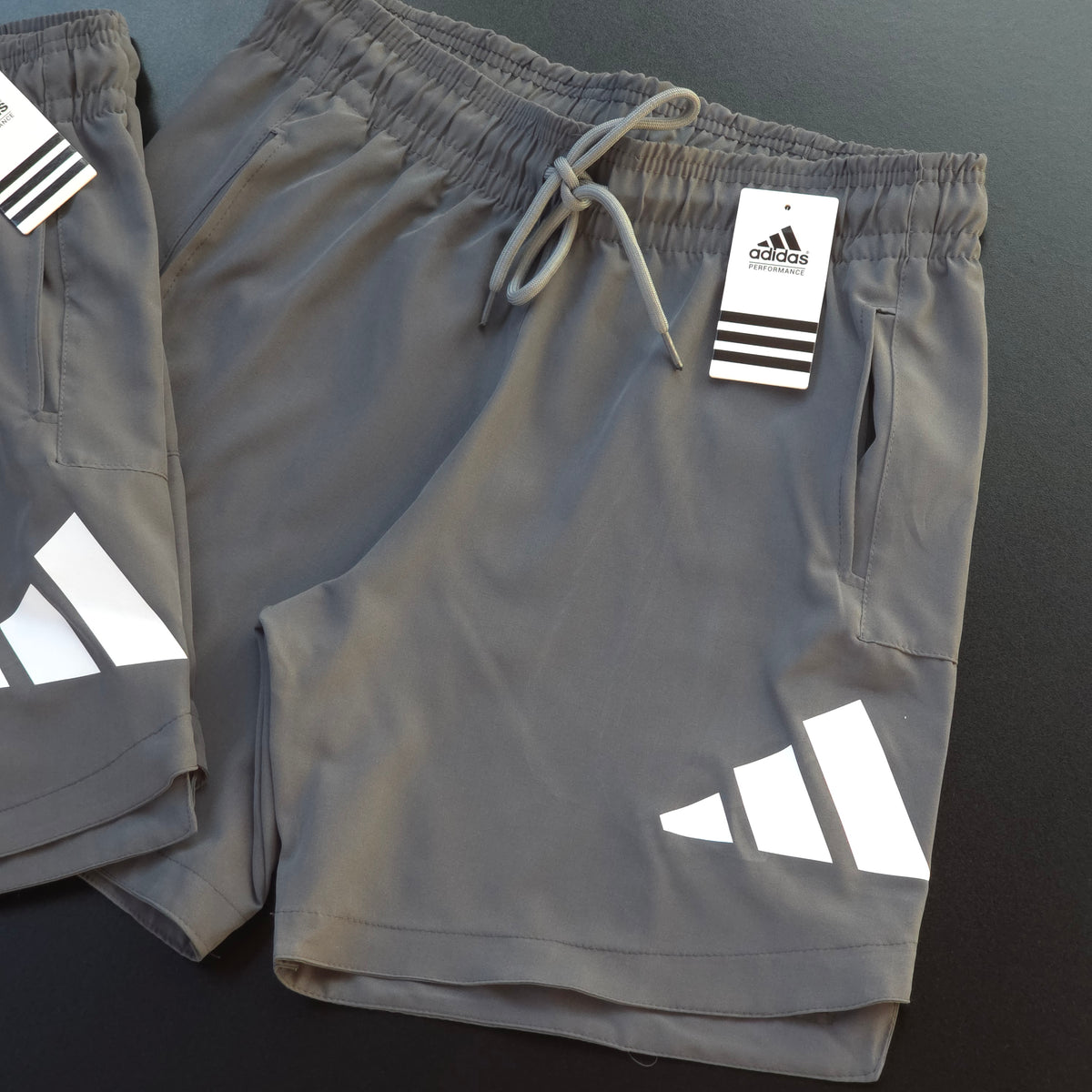 Short Elastano  - Cinza Chumbo