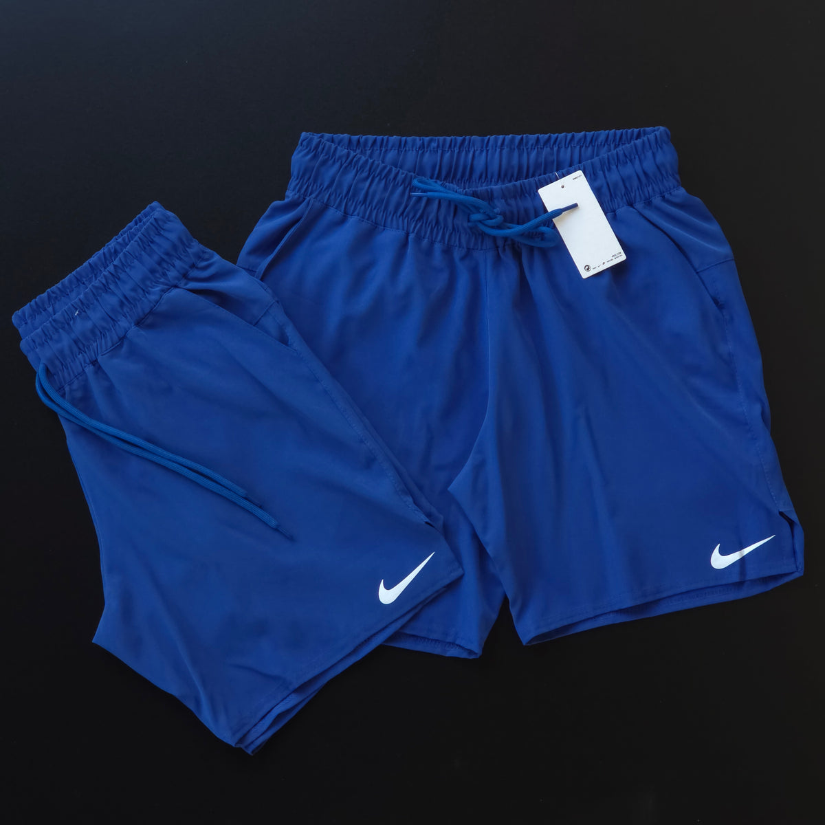 Short Elastano (Bolso Traseiro Com Zíper) - Azul Royal