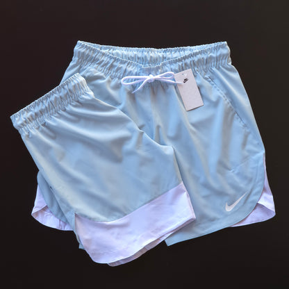Short Elastano  - Azul Bebê